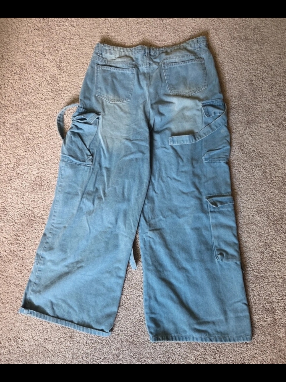 Wide Leg Cargo Jeans in Light Blue - Picture 3 of 5